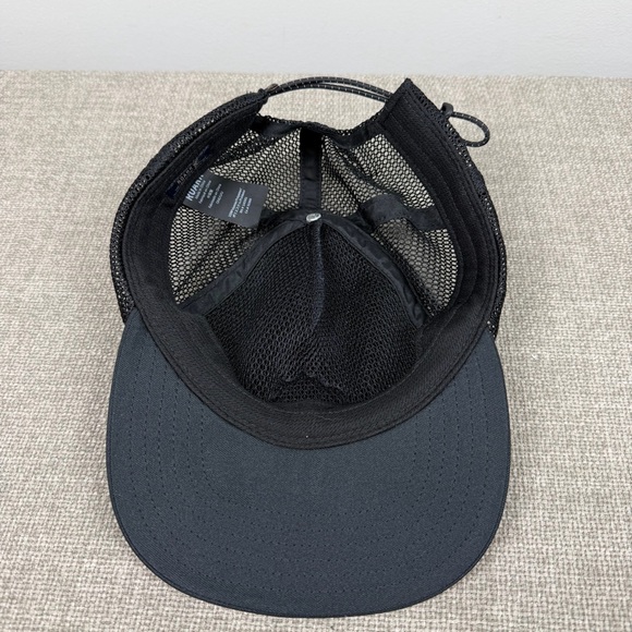 Roark Hat Black Mesh Peaking Packable Trucker Cap Running Trail Lightweight - Picture 10 of 11